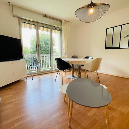 אמבואה La Belle Ferronniere Appartement Avec Environnement Paisible מראה חיצוני תמונה