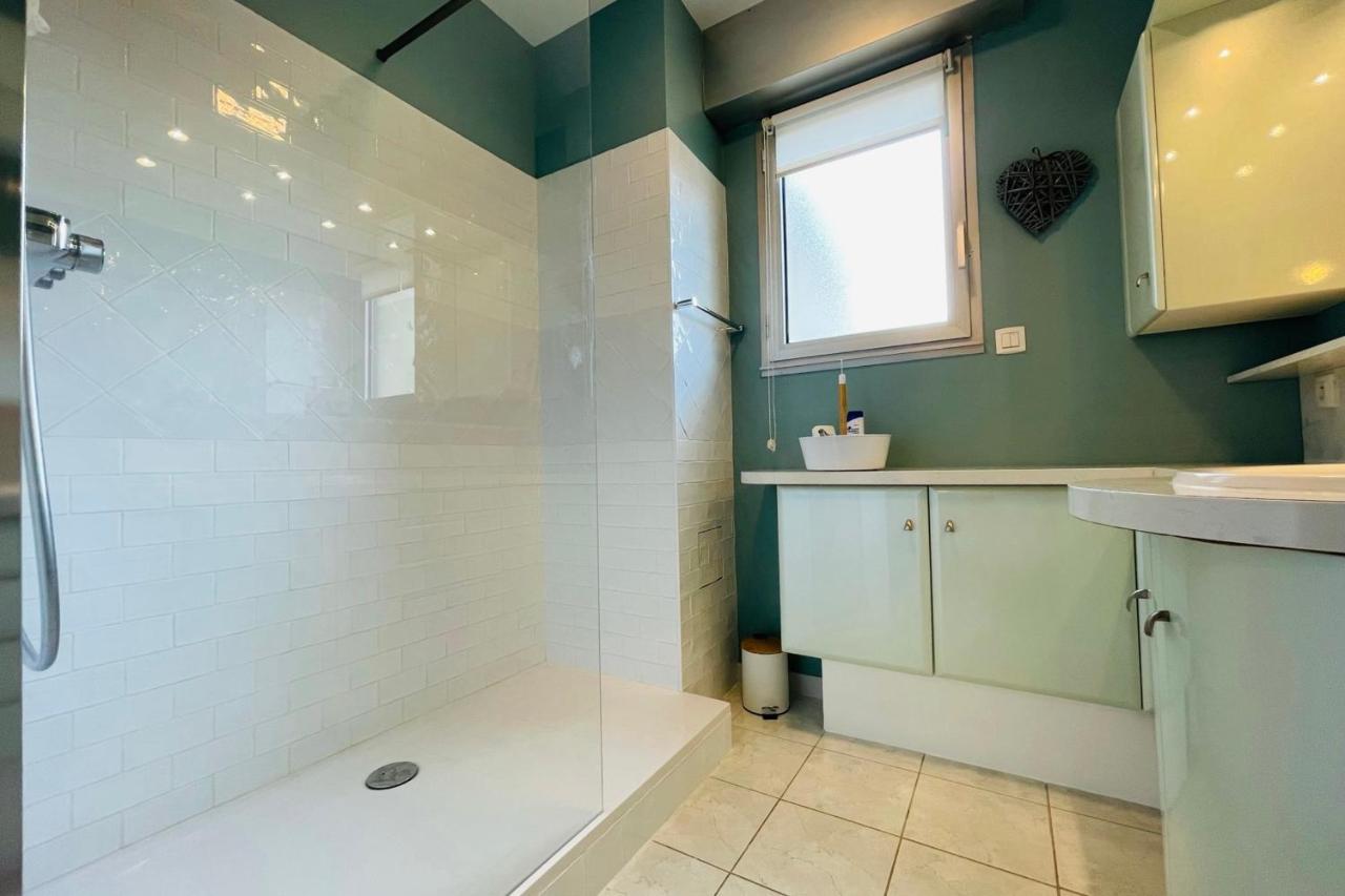 אמבואה La Belle Ferronniere Appartement Avec Environnement Paisible מראה חיצוני תמונה