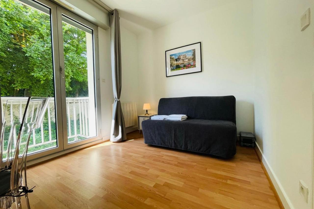 אמבואה La Belle Ferronniere Appartement Avec Environnement Paisible מראה חיצוני תמונה