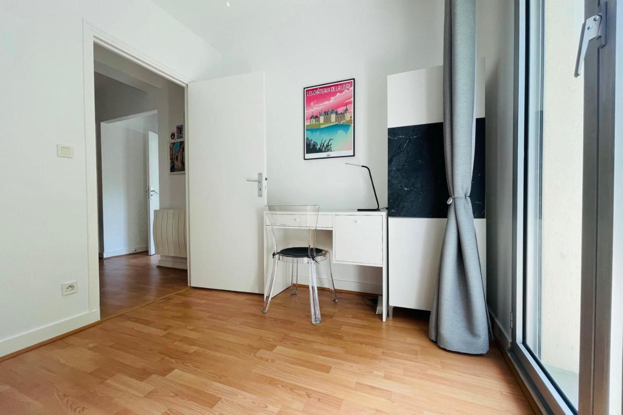 אמבואה La Belle Ferronniere Appartement Avec Environnement Paisible מראה חיצוני תמונה